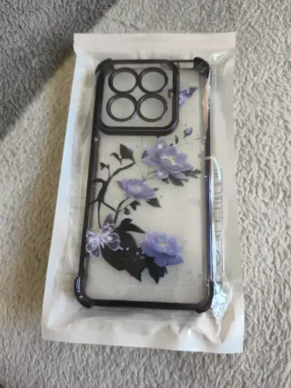 Funda móvil flores y mariposas