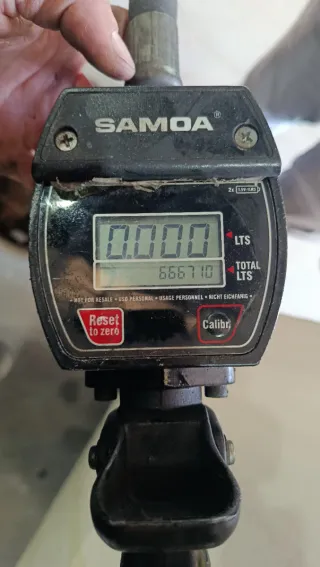 Depósito de aceite 1500L con bomba