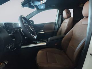 NUEVO - Mercedes-Benz GLA 250 e 2026