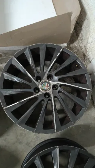 2 Llantas Alfa Romeo Giulietta QV