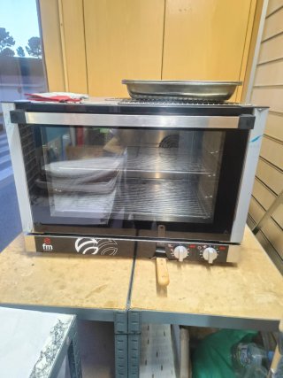 Traspaso supermercado en sant Feliu de Guíxols