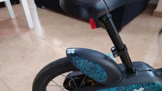 Bicicleta infantil 12" BTWIN Mini Monsters 500