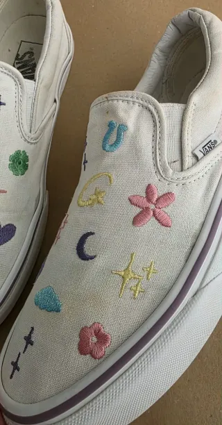 OFERTA! Zapatillas Vans Mujer Blancas Bordadas 40