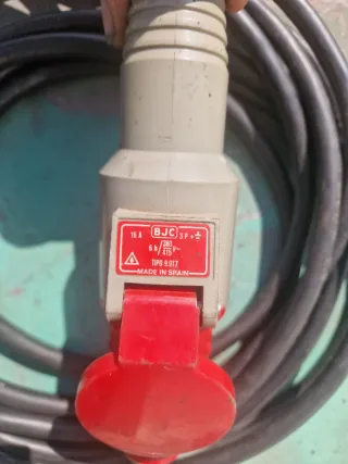 Cable Alargo Trifásico