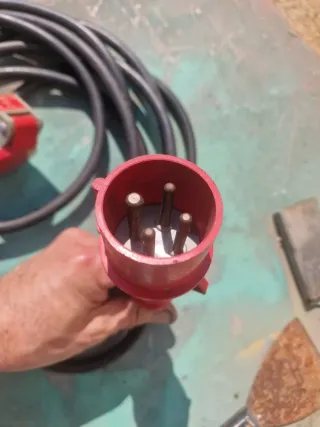 Cable Alargo Trifásico