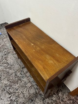 Mesita auxiliar madera oscura