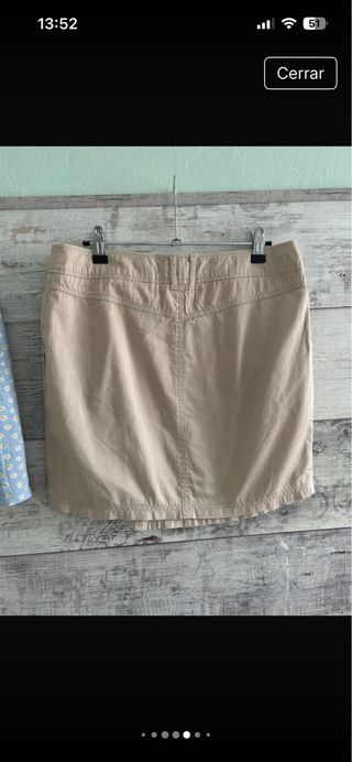 Conjunto de falda corta y minifalda por 7,00€