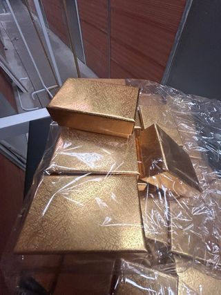 Paquete Cajas Doradas para Joyería