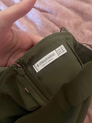 Vestido verde Stradivarius