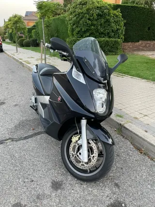 Gilera GP 800