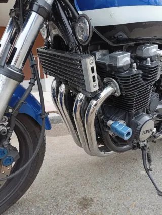 Yamaha XJR 1300