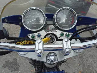 Yamaha XJR 1300