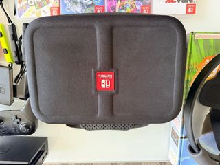 Nintendo Switch + Juegos y Accesorios