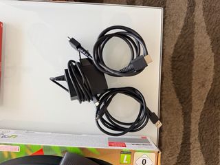 Nintendo Switch + Juegos y Accesorios