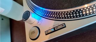 Tocadiscos Audio-Technica AT-LP140XP Color Plata