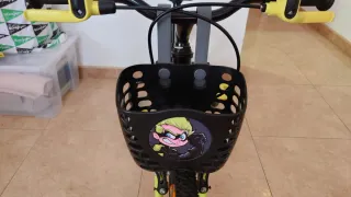 Bicicleta infantil 16" BTWIN Dark Heroes 500