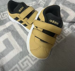 Adidas originales talla 19