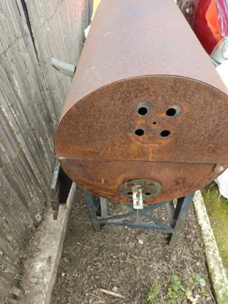 Barbacoa Casera Metálica