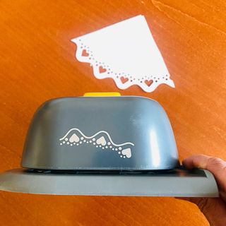 Troqueladora Lucky 8 Punch We R Memory Keepers