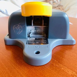 Troqueladora Lucky 8 Punch We R Memory Keepers