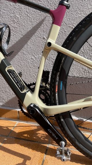 Bicicleta Gravel Cannondale Topstone Carbon 3 GRX