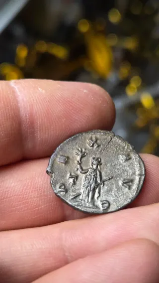 Antoniniano de Galieno 260-261 d.C