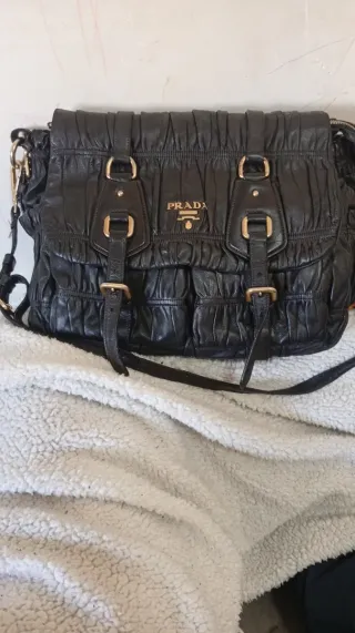 Borsa Prada Nappa Gaufre Messenger Nera