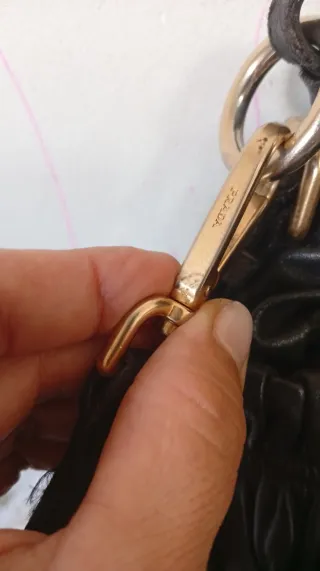 Borsa Prada Nappa Gaufre Messenger Nera