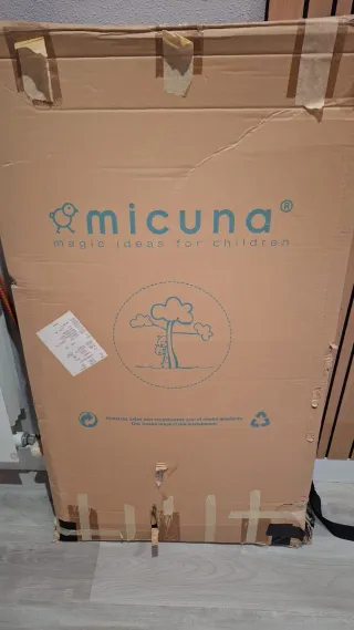 Cuna de madera para bebé