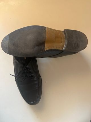 Zapatos de piel hechos en España