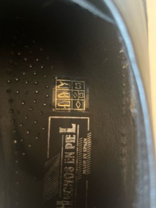 Zapatos de piel hechos en España