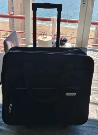 Valija Targus Negra con Ruedas