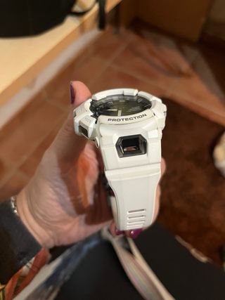 Reloj Casio G-SHOCK GBA-900-7A G-Squad