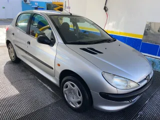 Peugeot 206 2000