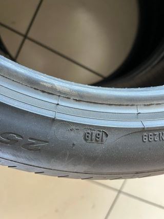 Neumáticos Pirelli P Zero 255/40R20 101Y