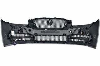 Parachoques Delantero y Parrilla Jaguar XF