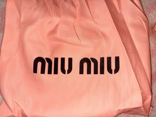 Vendesi borsa Miu Miu rosa trapuntata mini