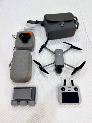 DJI Air 3S Fly More Combo + RC 2