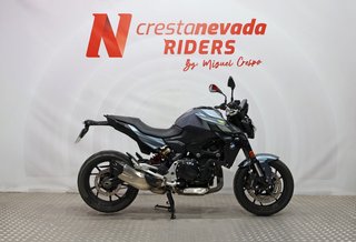 BMW F 900 R