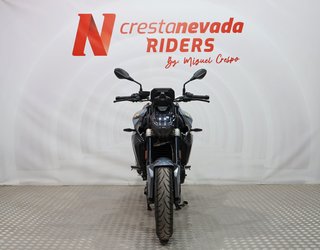 BMW F 900 R