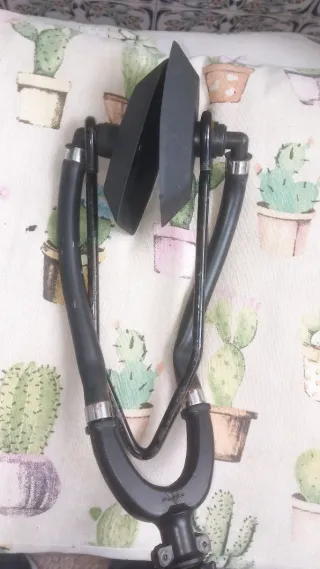 Soporte para el lavado de embarcaciones con agua