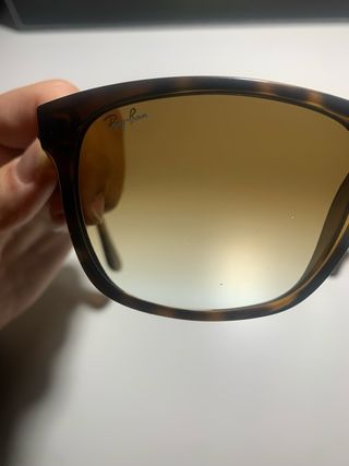 Ray-Ban RB4181 occhiali sole marroni