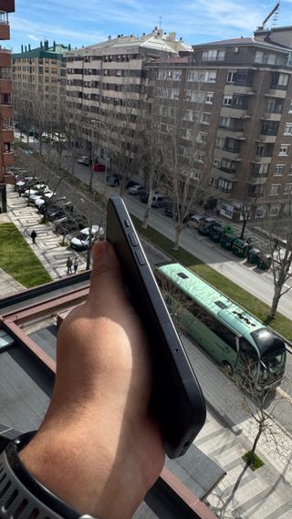 iPhone 15 Negro/Gris