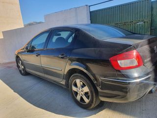 Peugeot 407  Sedán
