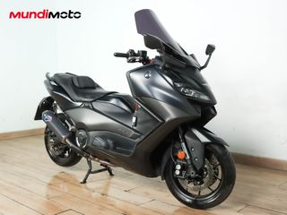 YAMAHA T-MAX 560