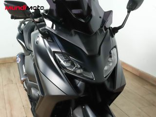 YAMAHA T-MAX 560