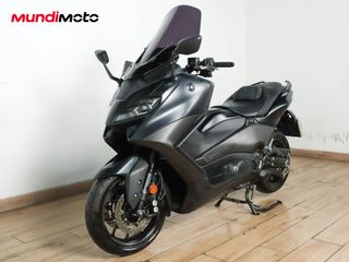 YAMAHA T-MAX 560