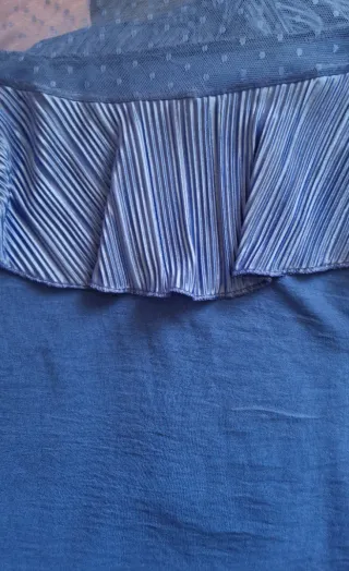 Maglia donna blu con dettagli