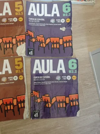 Lote libro aula y aula internacional.