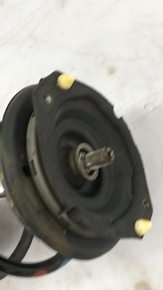 AMORTIGUADOR DELANTERO IZQUIERDO RENAULT LAGUNA (B56) 811070